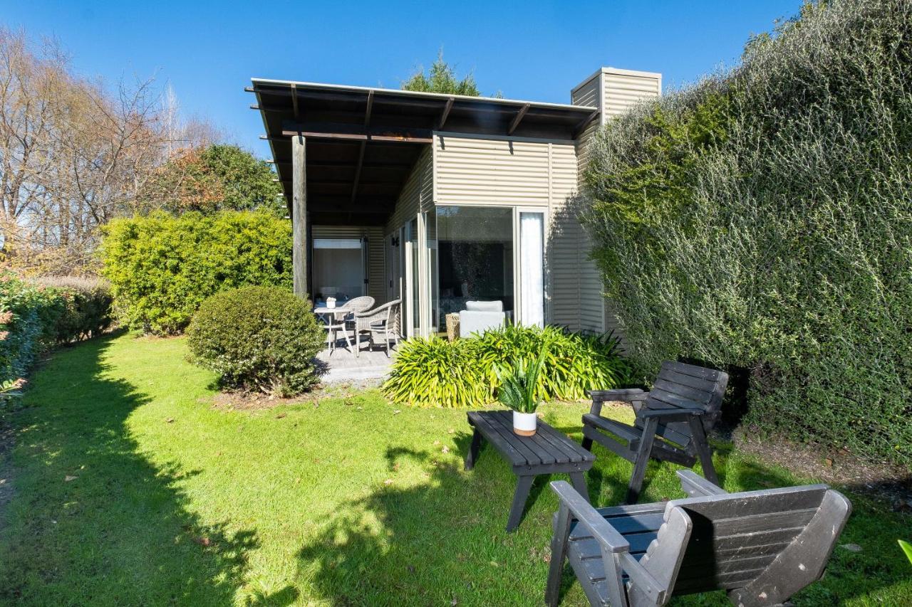 Te Awanga Cottages Extérieur photo
